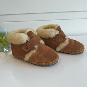 Cozy Brown Kids Slippers